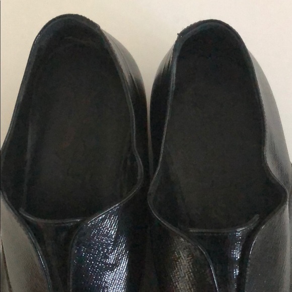 Yves Saint Laurent.  Patent leather espadrilles. - Picture 3 of 6